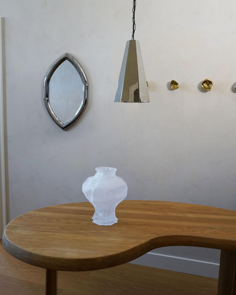 Ammonit Vase - White Frosted