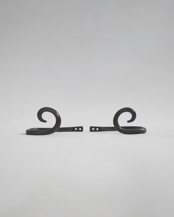 Sia Curtain Hook - Antique Brass - Set of two