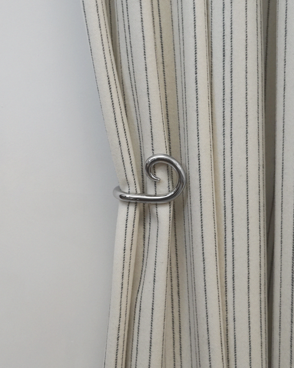 Sia Curtain Hook - Titanium - Set of two