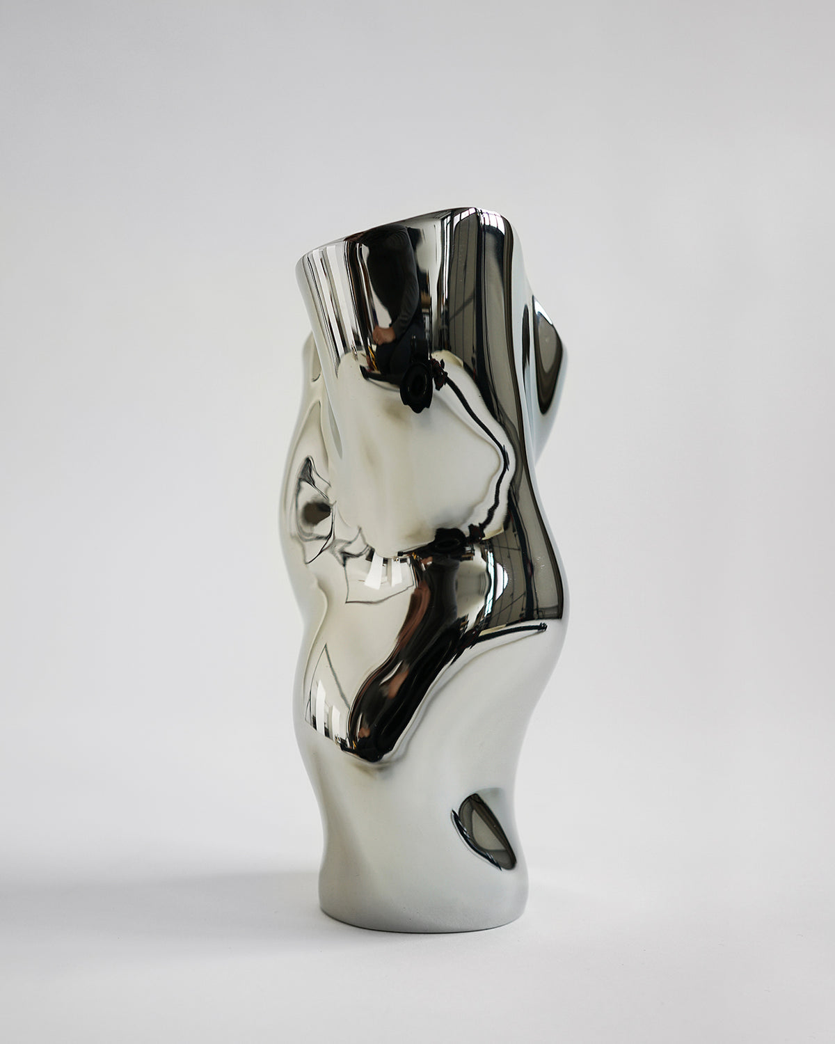 武蔵野東・西線竣工記念　HOYA CRYSTAL VASE Signed Hoya Cut Crystal Vase Original Sticker 10-9/16